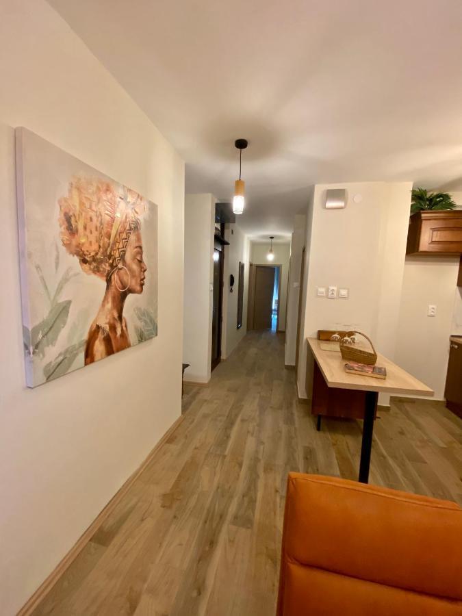Apartment With Balcony And Free Parking Задар Екстериор снимка