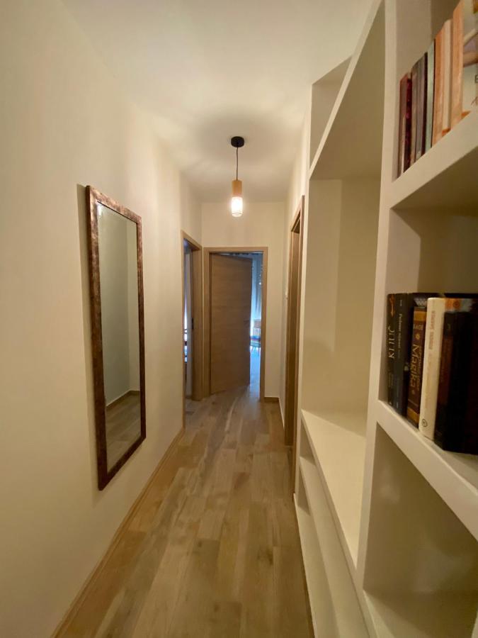 Apartment With Balcony And Free Parking Задар Екстериор снимка
